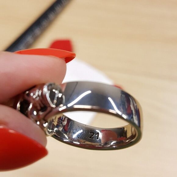 ALEXANDER MCQUEEN Jewelry Mens Size 10 / 21 Ring Silver Side Skull $290 - Picture 4 of 6